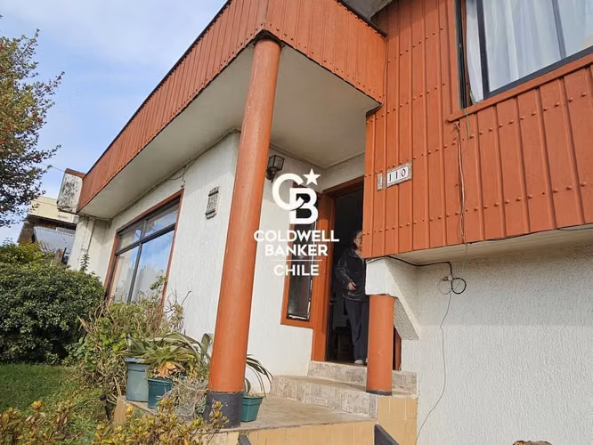 Casa c/cabaña independiente en ubicación estratégica - Imagen 3