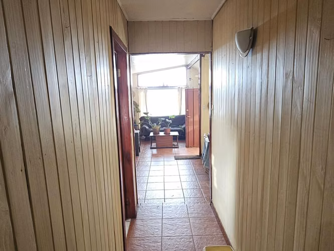 Casa c/cabaña independiente en ubicación estratégica - Imagen 17