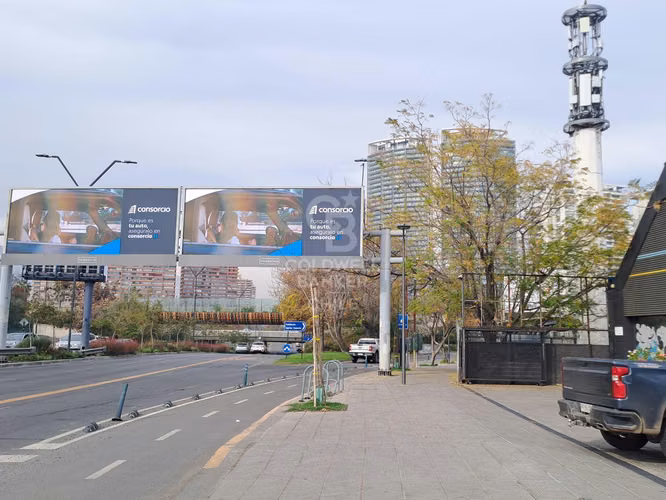Gran oportunidad local en zona exclusiva, Vitacura