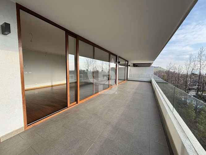Dúplex con Rooftop Privado, Charles Hamilton, Las Condes