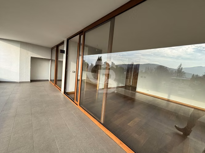 Dúplex con Rooftop Privado, Charles Hamilton, Las Condes