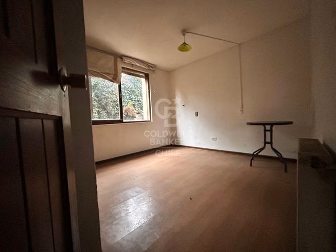Casa amplia, luminosa, Villa El Dorado Vitacura - Imagen 5