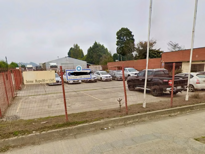 Bodegas 500 mt2 + 6.000 Mt2 terreno;   Trifasica