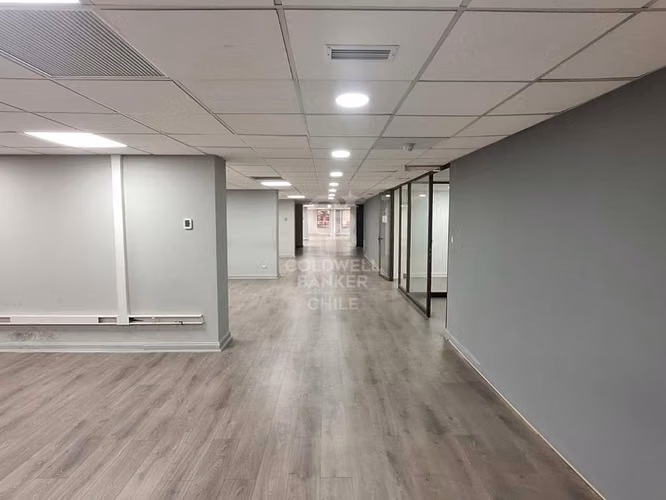 Gran oficina habilitada en barrio El Golf