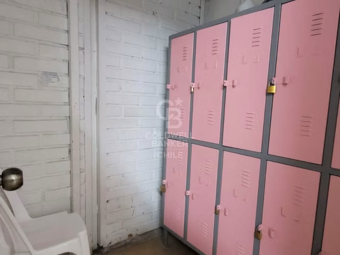 Bodegas con oficinas sector Zapadores Recoleta