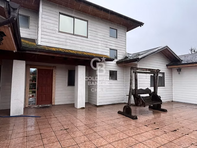 Oportunidad única, Venta de fábrica con casa en Parcela .