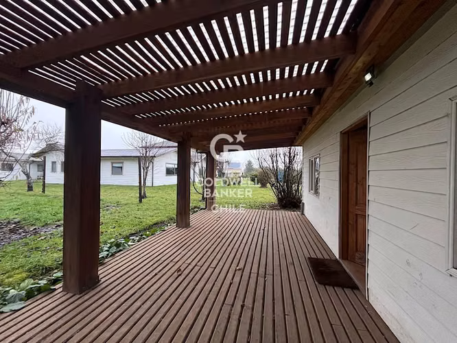 Oportunidad única, Venta de fábrica con casa en Parcela .