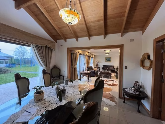 Oportunidad única, Venta de fábrica con casa en Parcela .