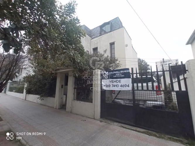 Alto Potencial en Providencia | Casa para Remodelar