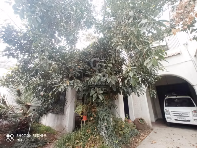 Casa Comercial para Remodelar en Barrio Italia