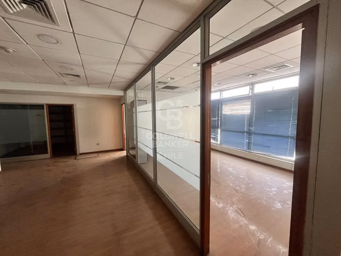 Edificio comercial en Santiago centro