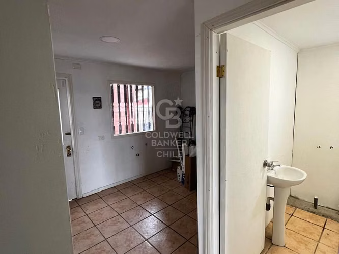 Casa y local comercial en excelente ubicación en P Montt