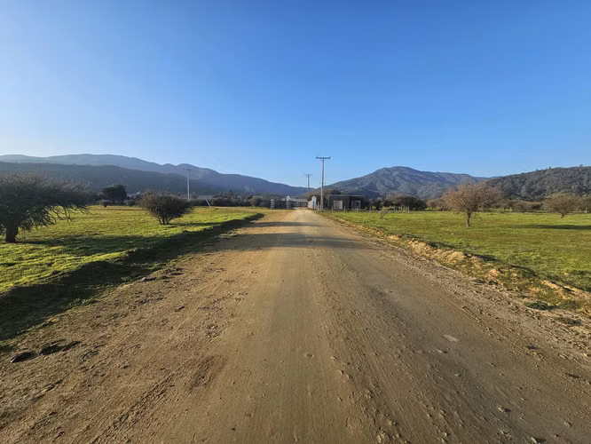 Parcelas de 20.000 m2 planas y semi planas, mejor precio de la zona