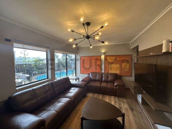 Rebajada !! Se vende casa en Jardín del Mar - Imagen 6