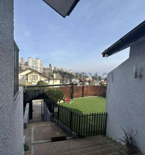 Rebajada !! Se vende casa en Jardín del Mar - Imagen 2