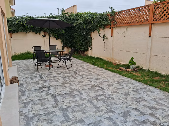 CASA EN SECTOR SAN JOAQUIN EN CONDOMINIO