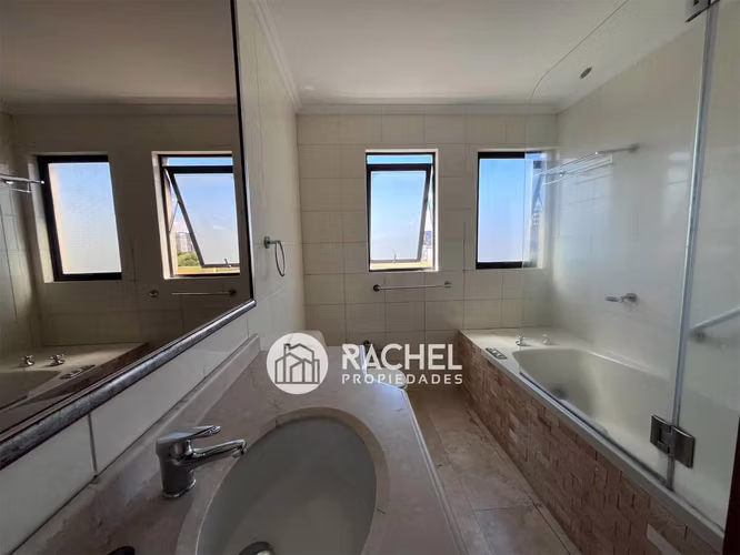 SE ARIRIENDA MARAVILLOSO Y AMPLIO PENTHOUSE 5 D- 4 B Sector Avda Alemania