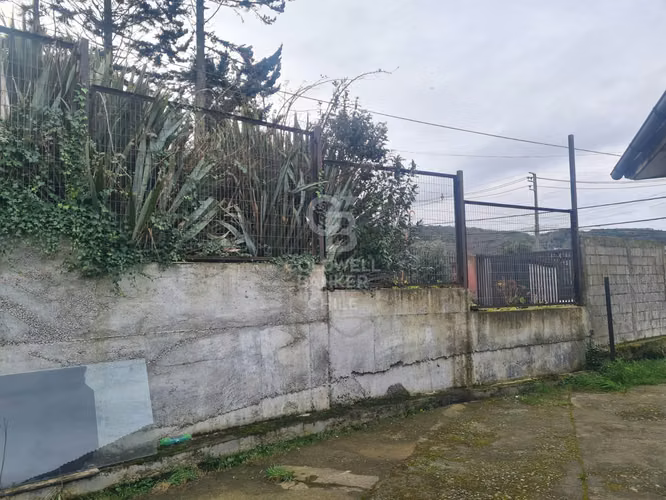Casa de Esquina. Excelente Ubicación en Angelmó