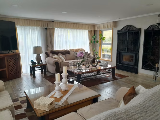 A minutos del Centro | Condominio consolidado - Imagen 9