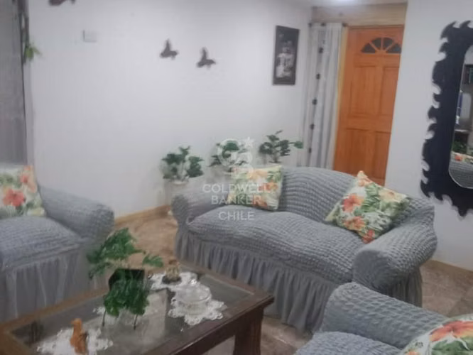 Casa Amoblada en Parcela de 15.000 m² con Río