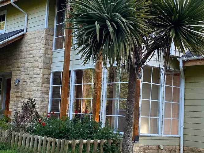 Casa Insuperable en  Parcela Chamiza  con Rio