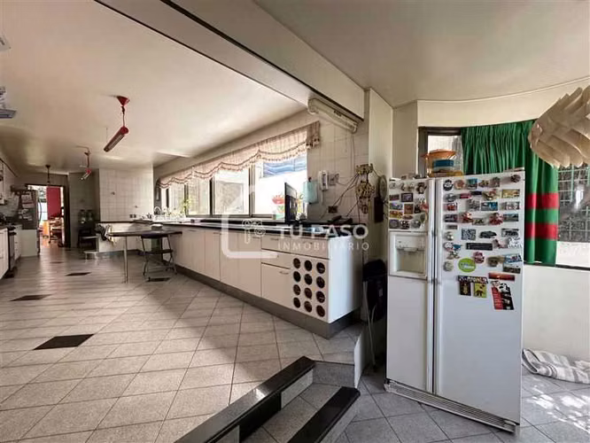 Casa en venta Vitacura/Sta.Maria de Manquehue (113064)