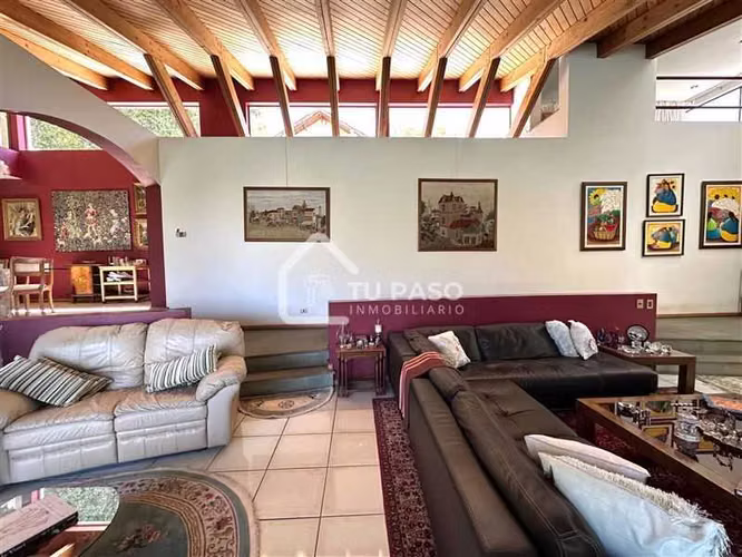 Casa en venta Vitacura/Sta.Maria de Manquehue (113064)