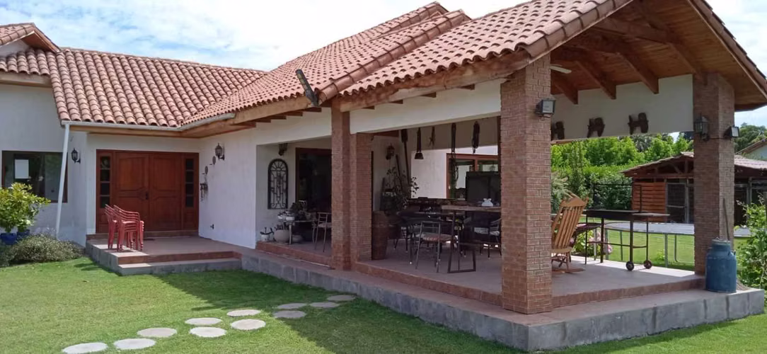 Hermosa casa en Parcela en venta Calera de T (113157)