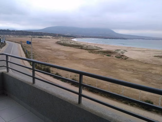SE VENDE LOS MOLLES, FRENTE AL MAR (113066) - Imagen 11