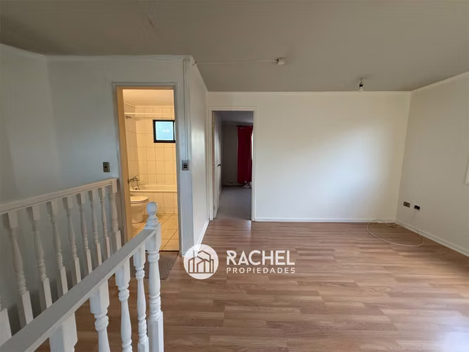 SE VENDE CÓMODA Y ACOGEDORA CASA EN SECTOR PONIENTE-Arboleda del Portal