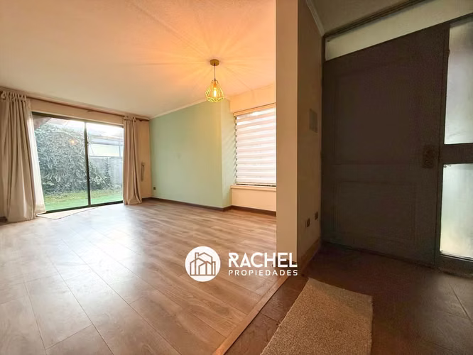 SE VENDE CÓMODA Y ACOGEDORA CASA EN SECTOR PONIENTE-Arboleda del Portal