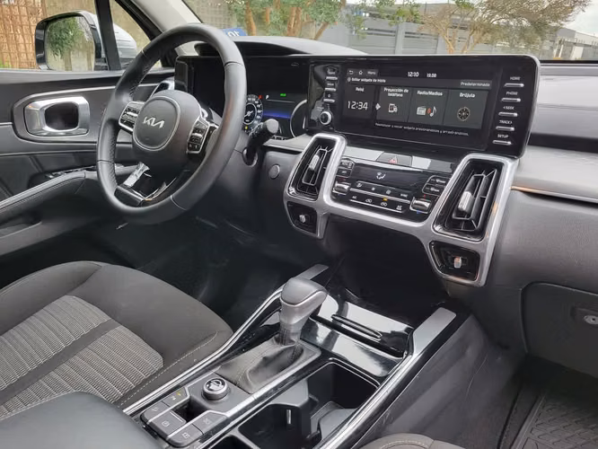 Kia Sorento EX 2.5 GSL AT – 2024