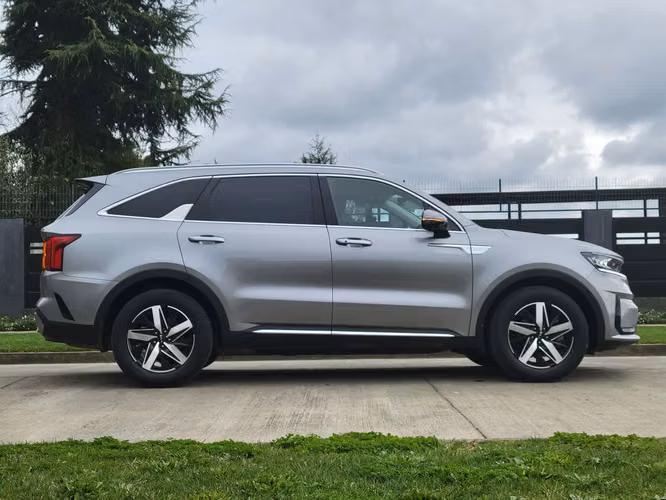Kia Sorento EX 2.5 GSL AT – 2024