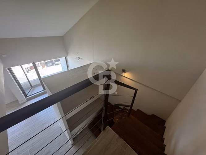 Se aceptan ofertas! vistas hermosas vistas/Dúplex.