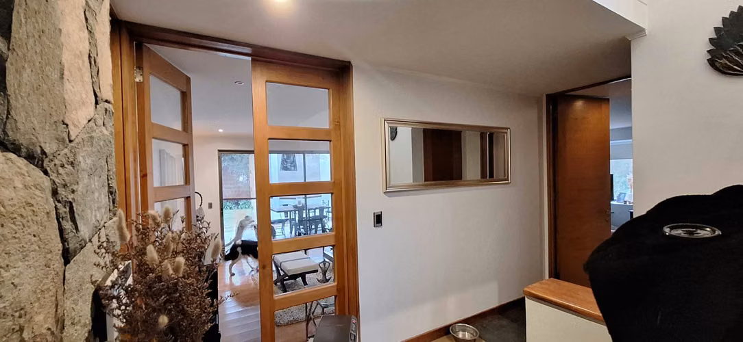 Casa familiar en Cond. La Reserva, Chicureo (113715)