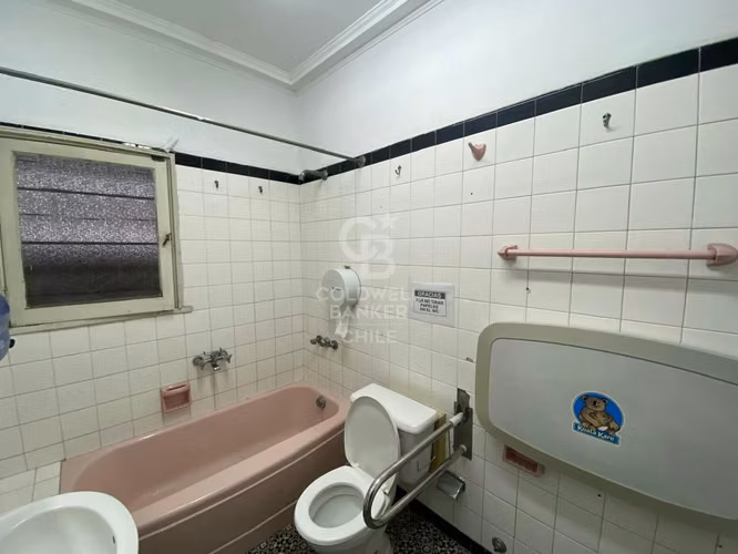 Gran Casa Comercial en Zona Céntrica de Puente Alto