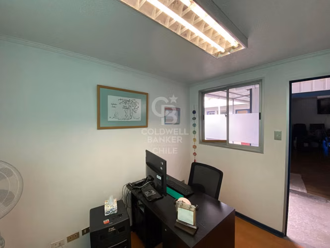Gran Casa Comercial en Zona Céntrica de Puente Alto