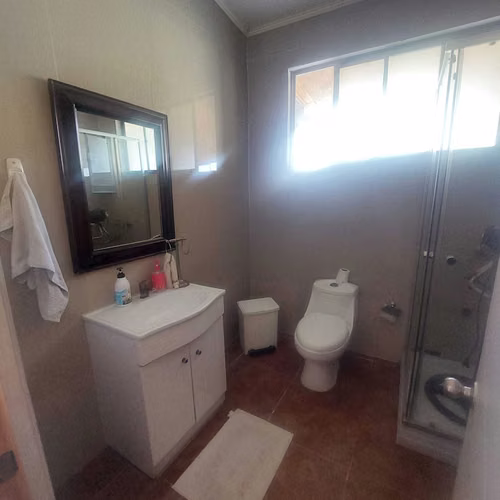 Venta Parcela con 2 Casas  (113863)