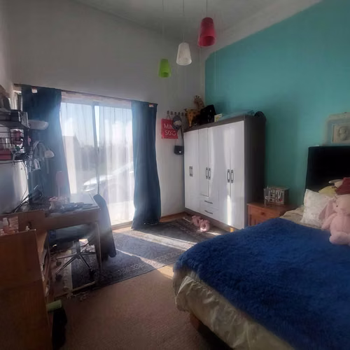 Venta Parcela con 2 Casas  (113863)