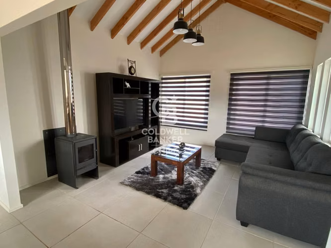 Hermosa y amplia casa en parcela de 5.000 m² – Puerto Varas