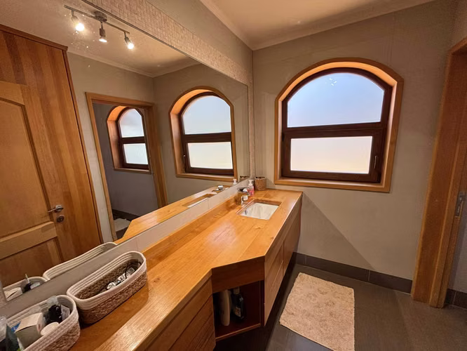 Gran casa en venta en Puerto Varas (114018)