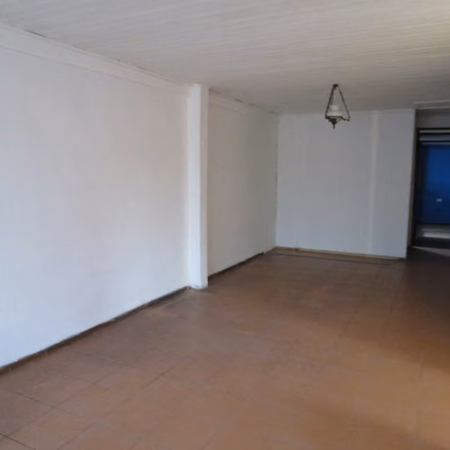 SE VENDE CASA 3 DORMITORIOS  2 BAÑOS  ESTACIONAMIENTO