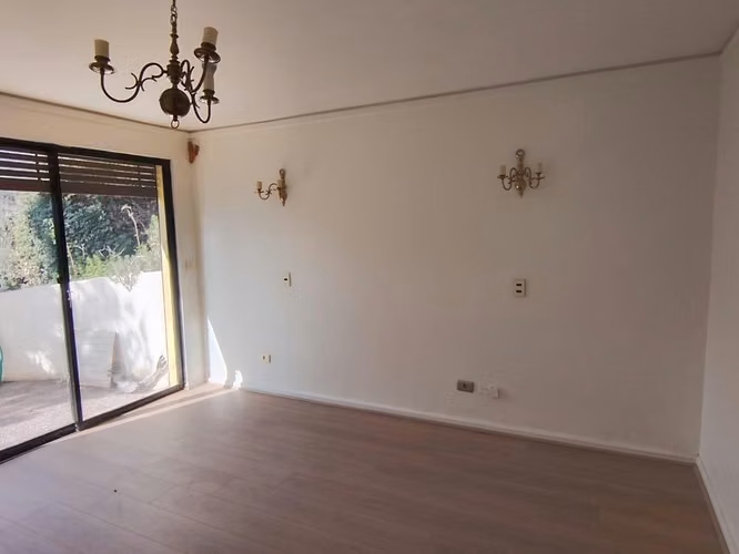 Casa colonial en condominio privado.