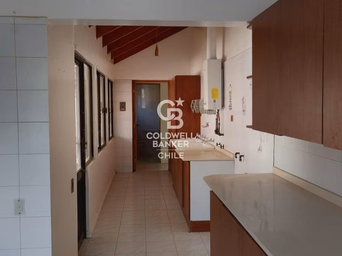 Casa colonial en condominio privado.