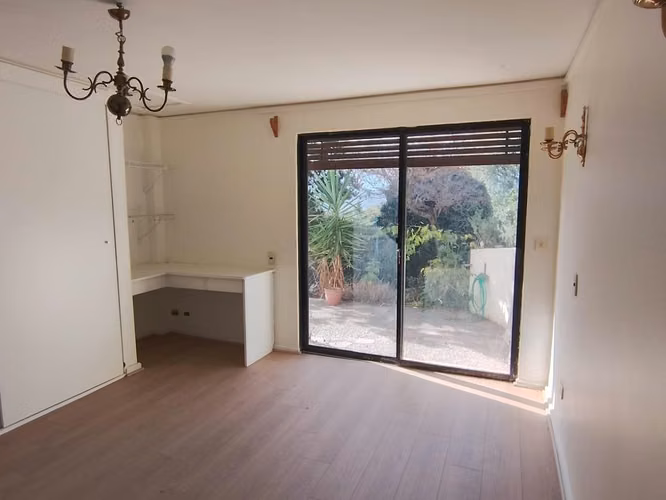 Casa colonial en condominio privado.