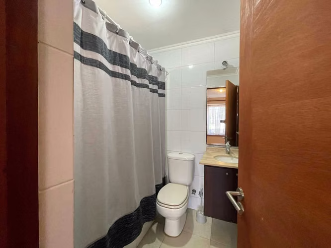 Casa 322 m2, 3D, 2B, Parque el Sol, Talca (114199)
