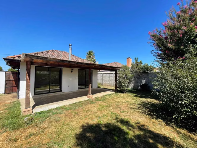 Casa 322 m2, 3D, 2B, Parque el Sol, Talca (114199)