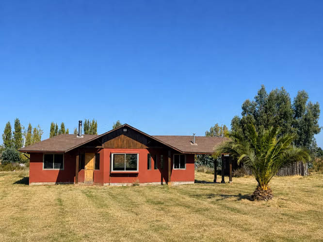 EN VENTA CASA Y PARCELA, LAS ARBOLEDAS DE TENO.