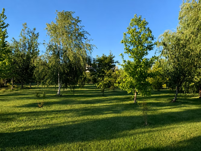 EN VENTAEXCELENTE CASA Y PARCELA, QUILVO, ROMERAL.