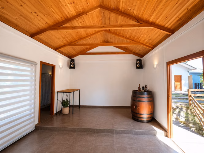 EN VENTAEXCELENTE CASA Y PARCELA, QUILVO, ROMERAL.